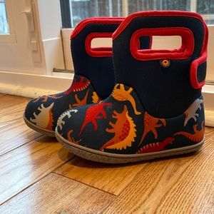 Baby Bogs size 8 Dino 🦕